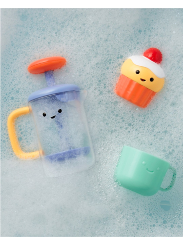 משחק אמבטיה - קפה ומאפה