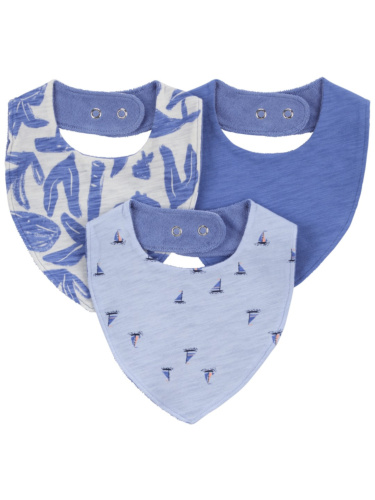 שלישיית סינרים לויתנים