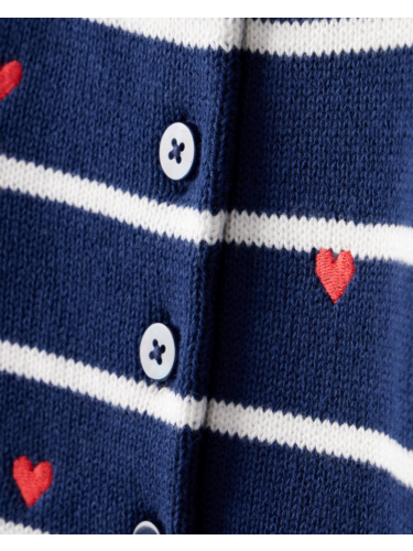 סוודר פסים לבבות