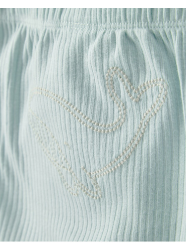 זוג בגדי גוף ומכנס לויתן