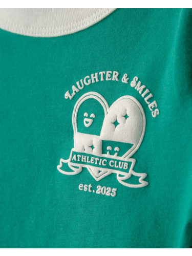 חולצת טי טניס ירוקה