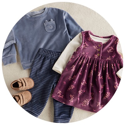 סטים וחליפות