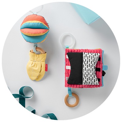 צעצוע לעגלה